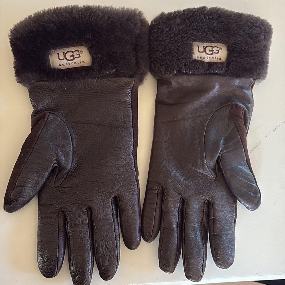 Ugg Novelty Gloves - image 2